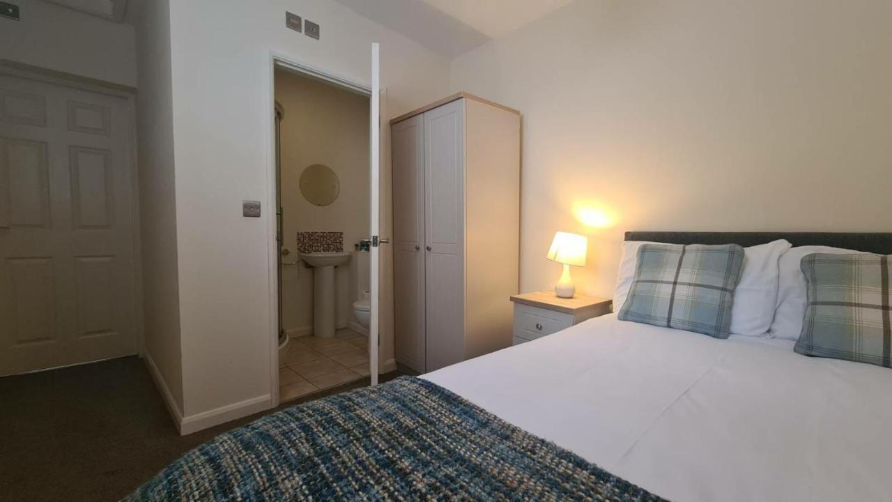 Barroon Castle Apartments, Near Airport, Free Parking, By Derbnb Castle Donington Exterior foto
