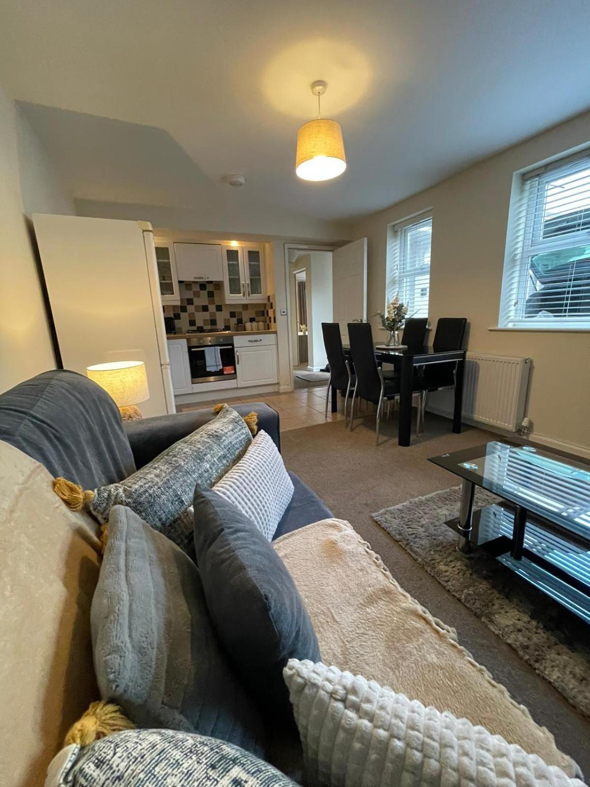 Barroon Castle Apartments, Near Airport, Free Parking, By Derbnb Castle Donington Exterior foto